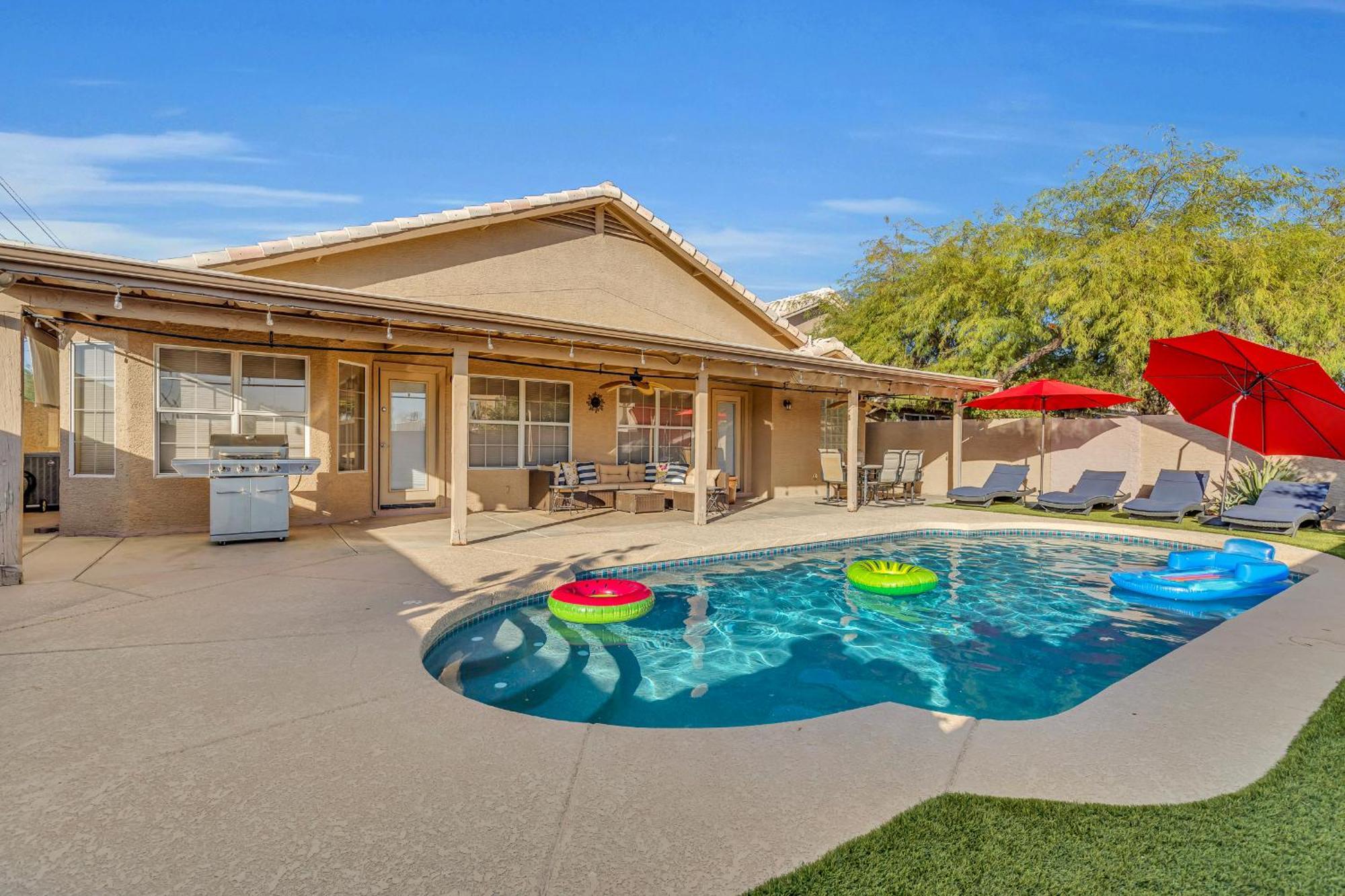 Luxe Phoenix Getaway Exterior photo